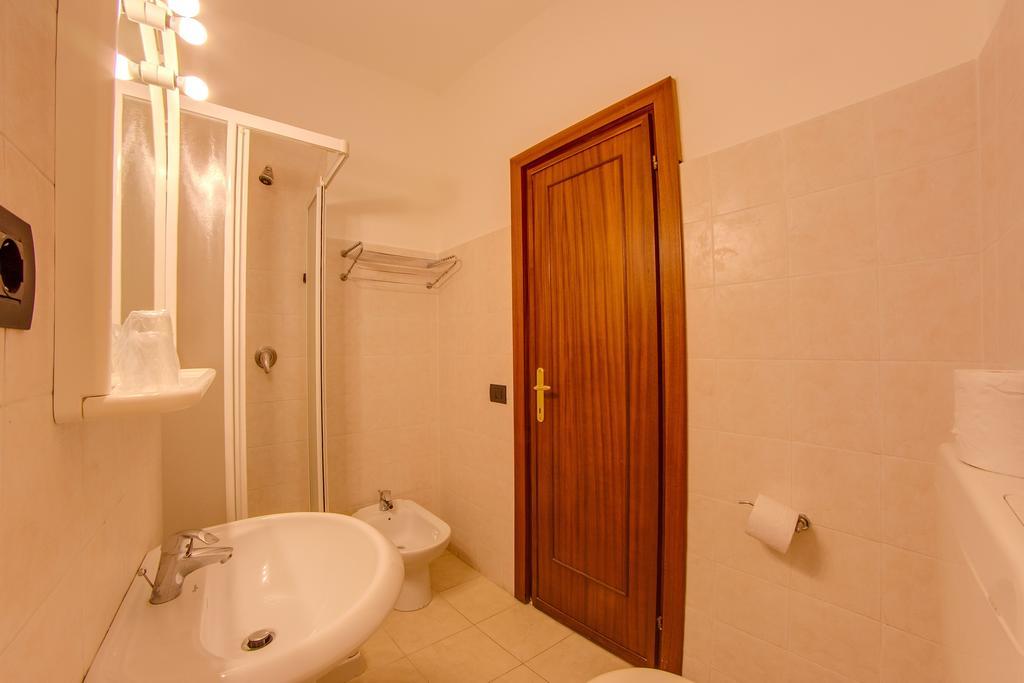 Hotel Del Golfo - Dependance Procchio  Δωμάτιο φωτογραφία