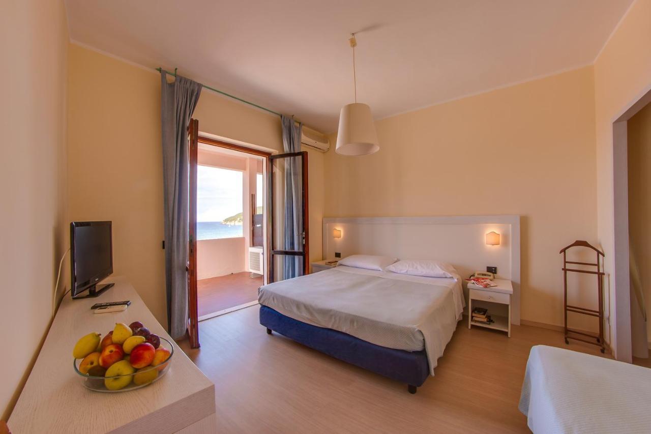 Hotel Del Golfo - Dependance Procchio  Εξωτερικό φωτογραφία